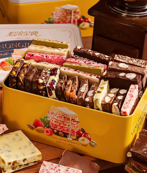 Exotic snacks - Yinong chocolate beans and chocolate cubes